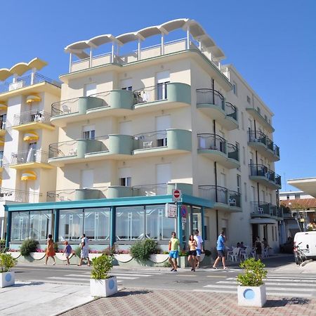 Hotel Silvana Bellaria-Igea Marina Exterior foto
